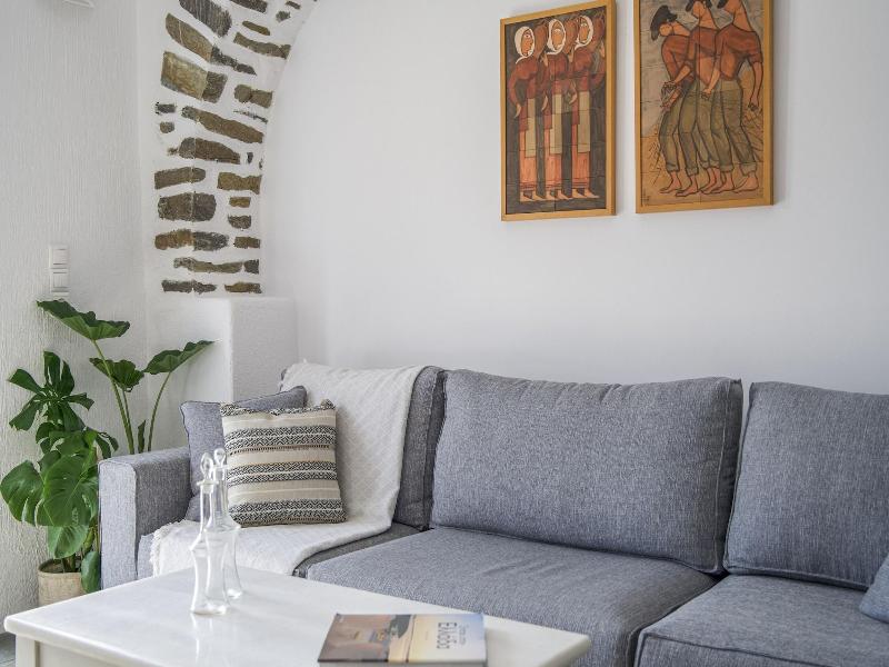 Anthemion Paros A Villas Suites image