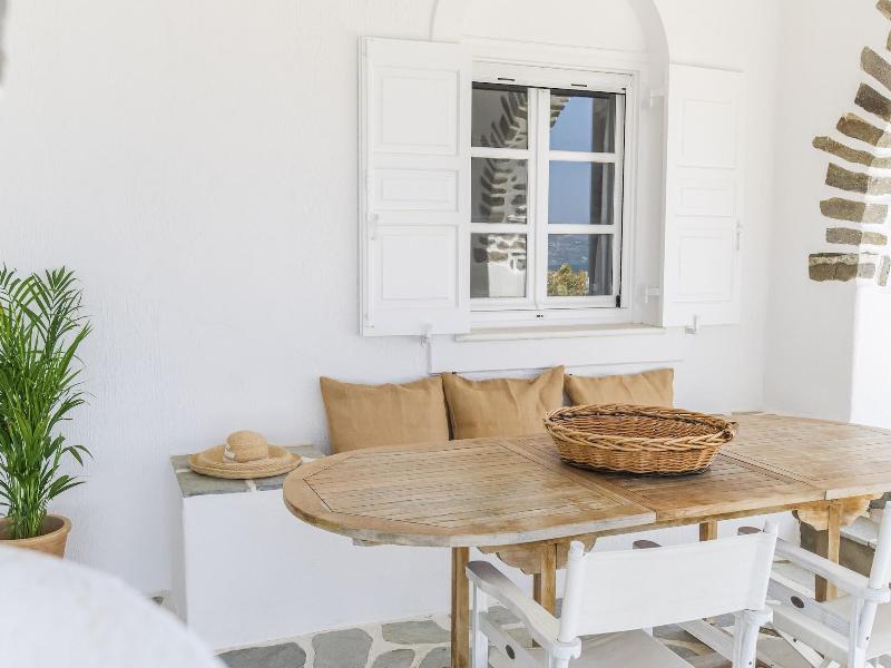 Anthemion Paros A Villas Suites image