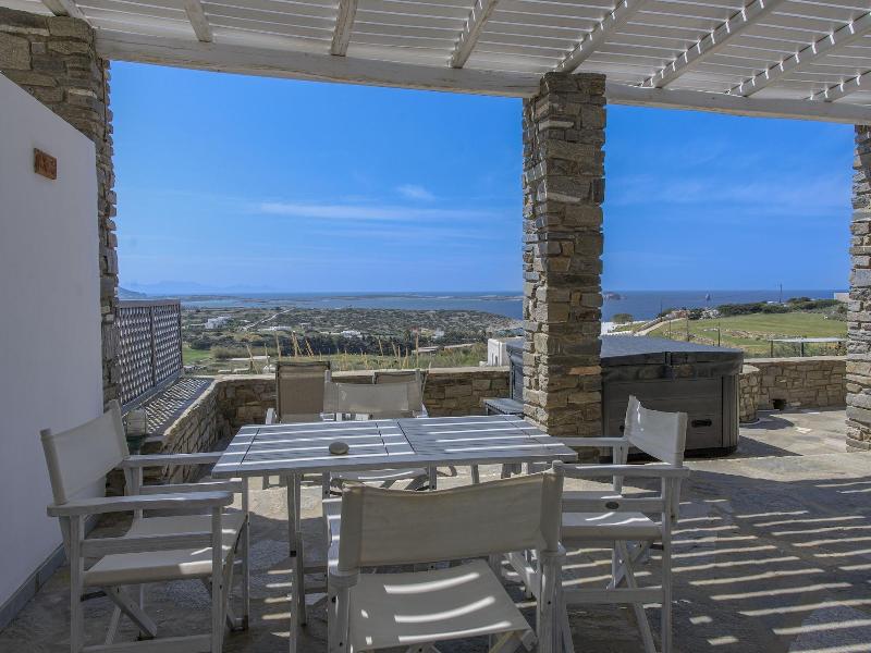 Anthemion Paros A Villas Suites image