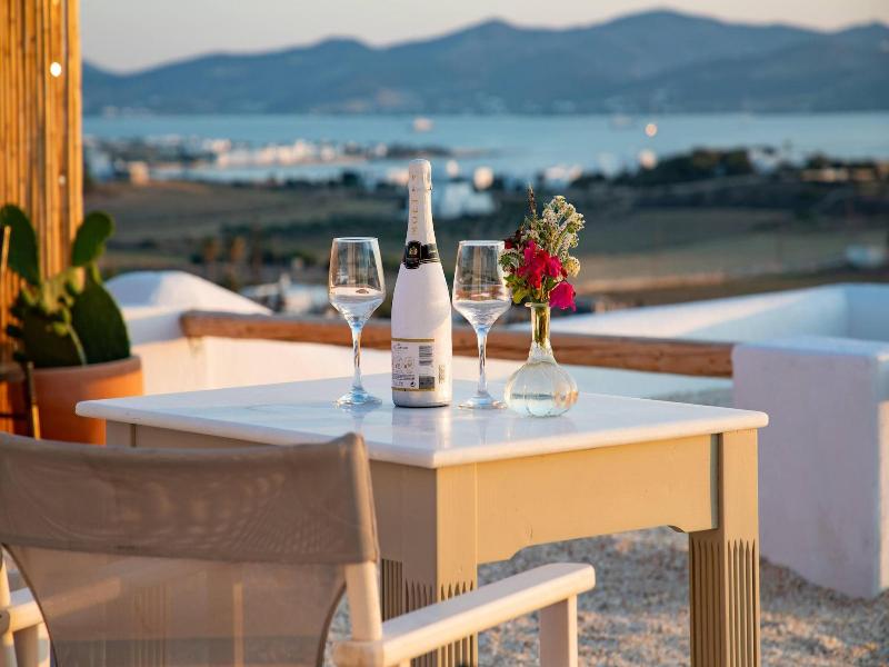 Anthemion Paros A Villas Suites image