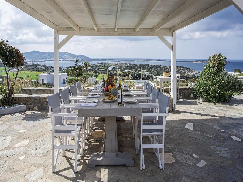 Anthemion Paros A Villas Suites image