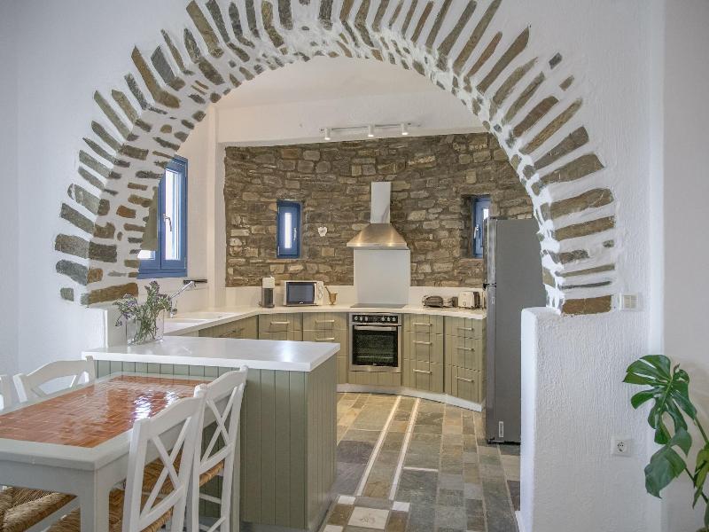 Anthemion Paros A Villas Suites image