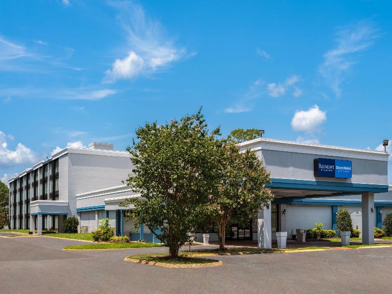 Baymont By Wyndham Williamsburg I-64 image