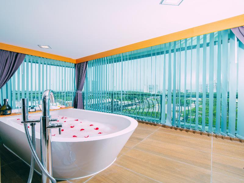 Royal Prince Resort Pattaya image