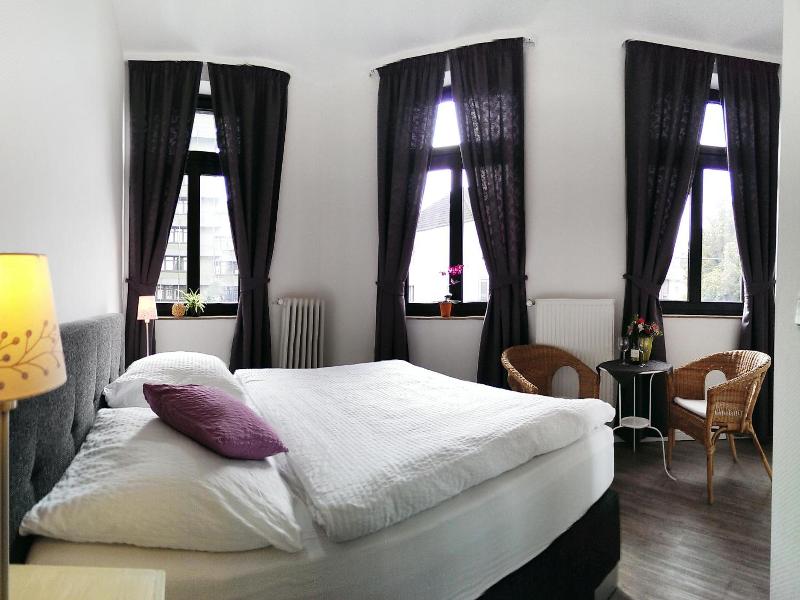 Hotel Klenkes Am Bahnhof image