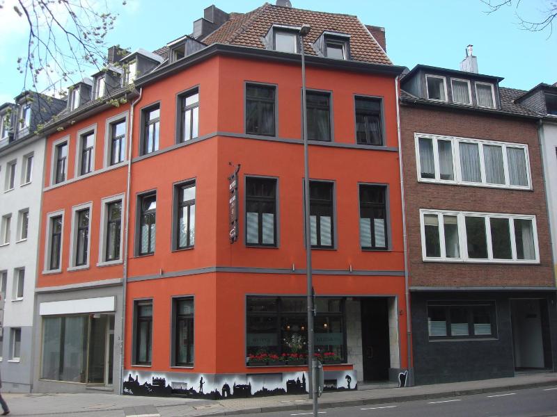 Hotel Klenkes Am Bahnhof image