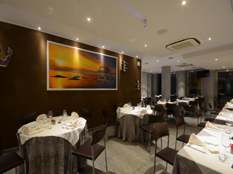 Kiara Residence image