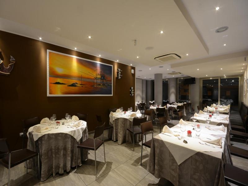 Kiara Residence image