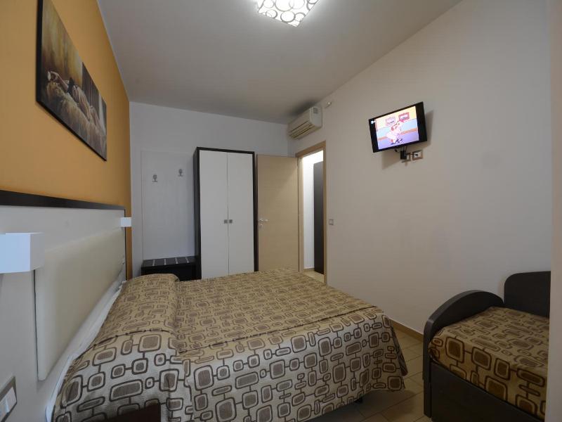 Kiara Residence image