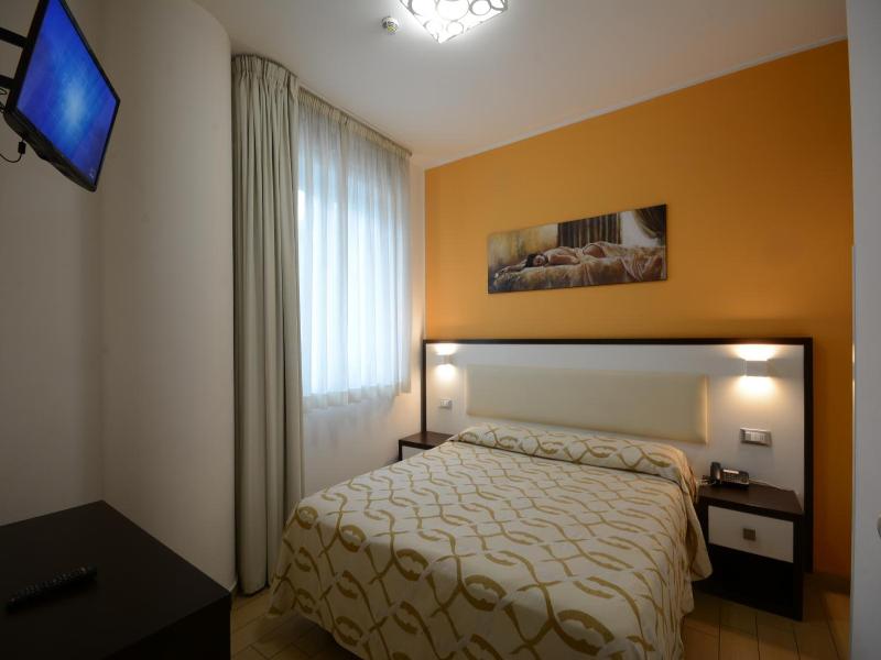 Kiara Residence image