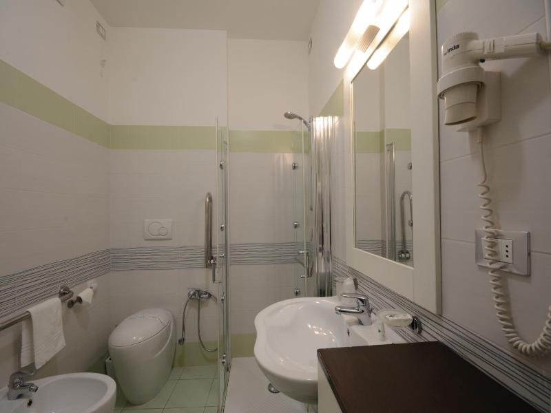 Kiara Residence image
