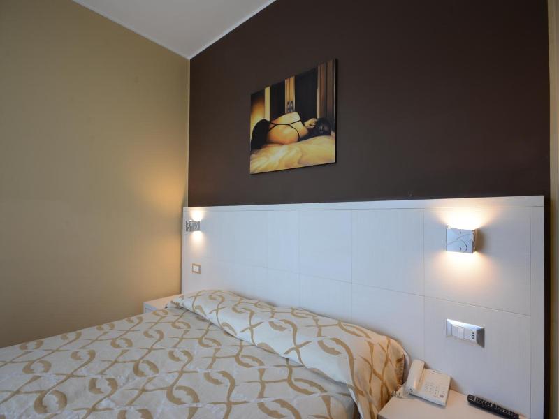 Kiara Residence image