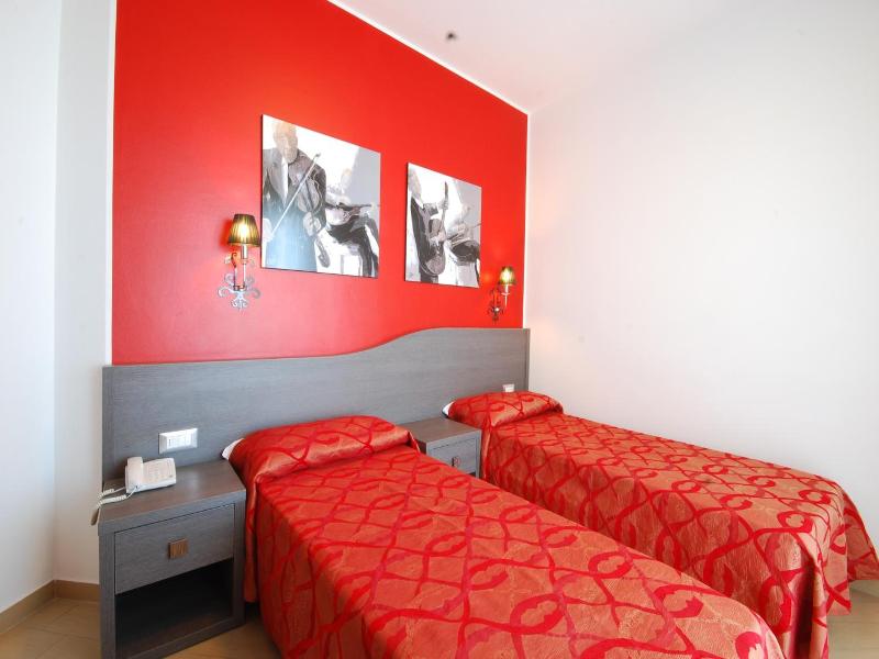 Kiara Residence image