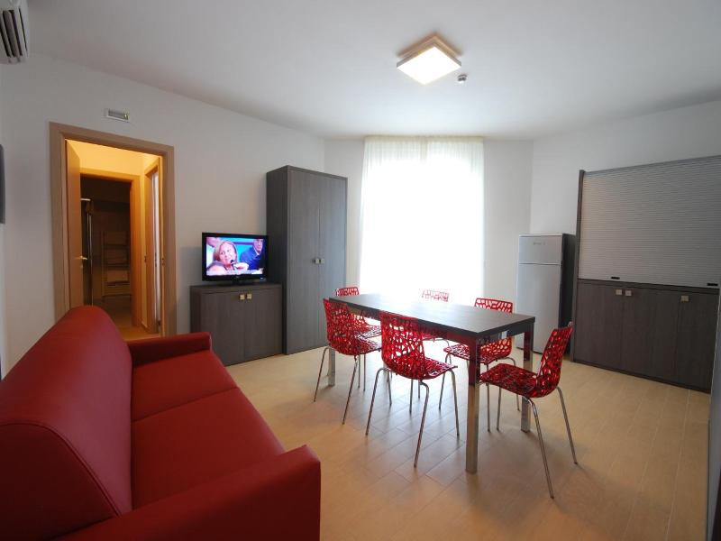 Kiara Residence image