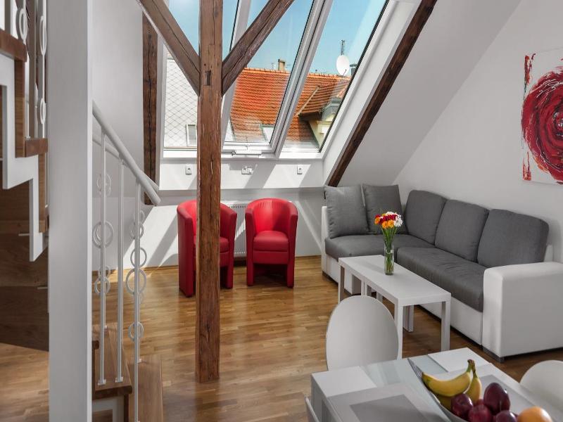Residence Vocelova image