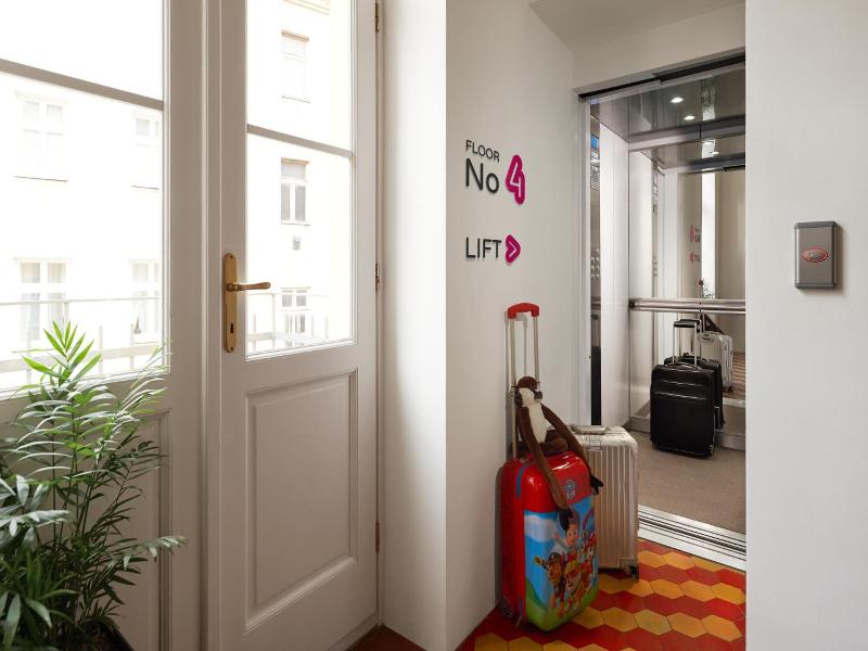 Residence Vocelova image