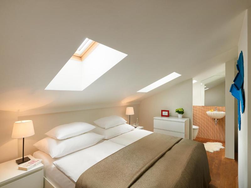 Residence Vocelova image