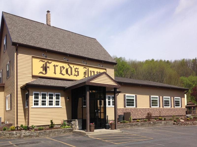 Fred S Inn Restaurant Lodging