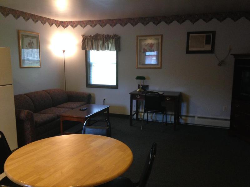 Fred S Inn Restaurant Lodging