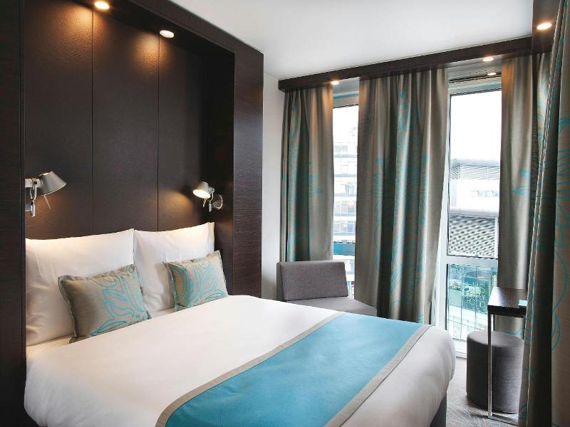Motel One Manchester Piccadilly image