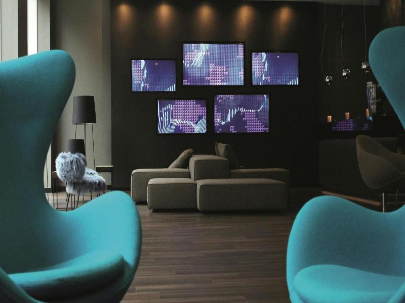 Motel One Manchester Piccadilly image