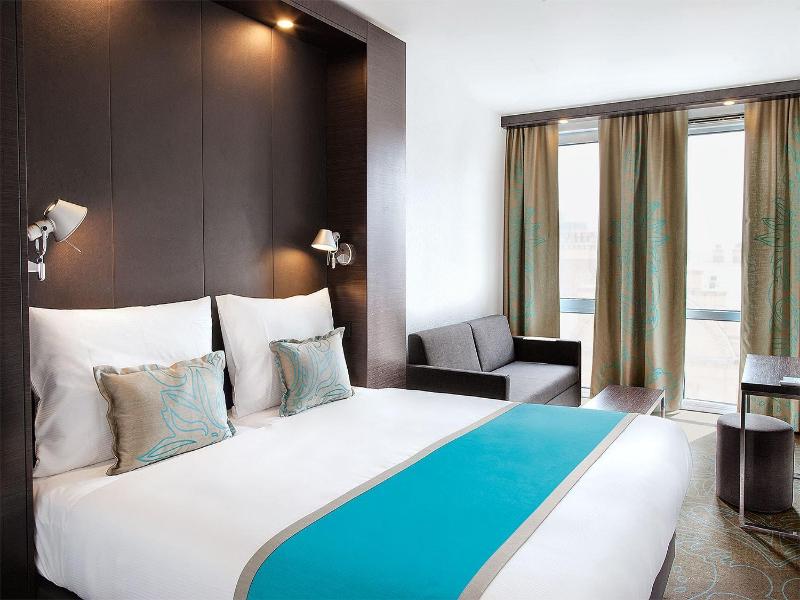 Motel One Manchester Piccadilly image