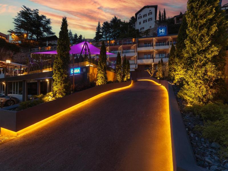 Hi Hotels image