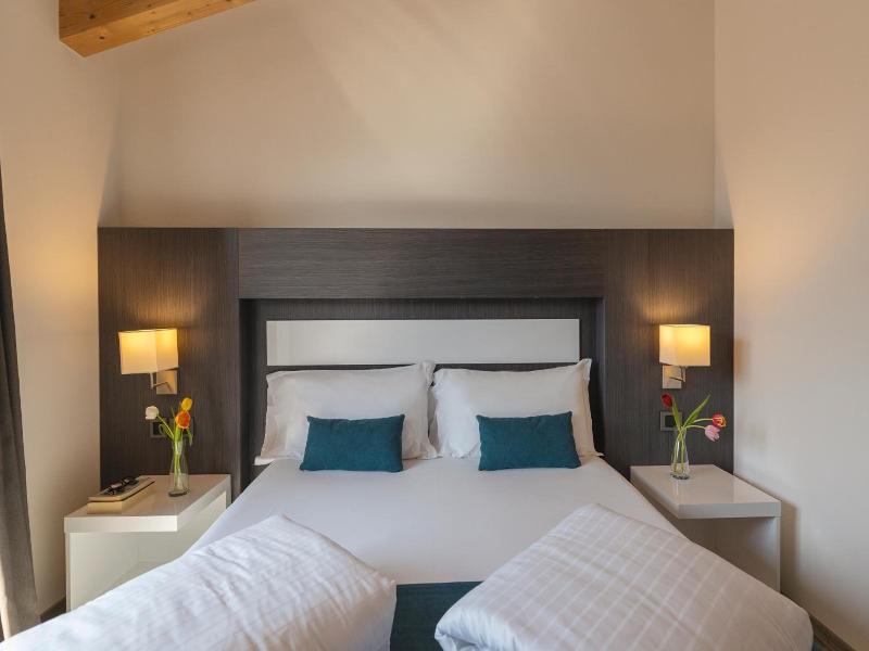 Hi Hotels image