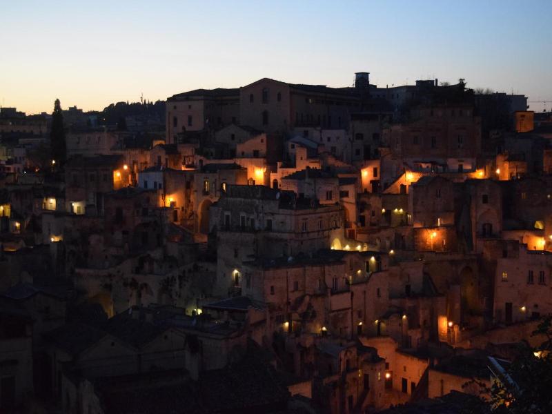 L Hotel In Pietra image