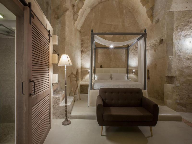 L Hotel In Pietra image