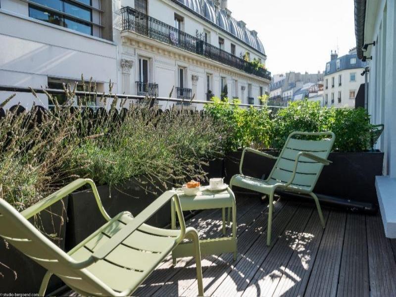 Max Hotel image