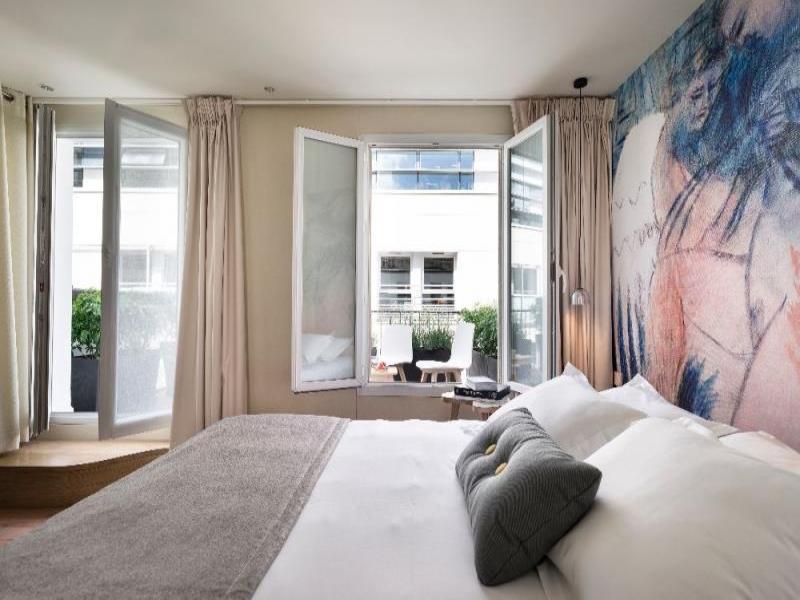 Max Hotel image