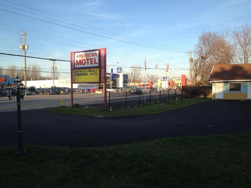 American Plaza Motel image