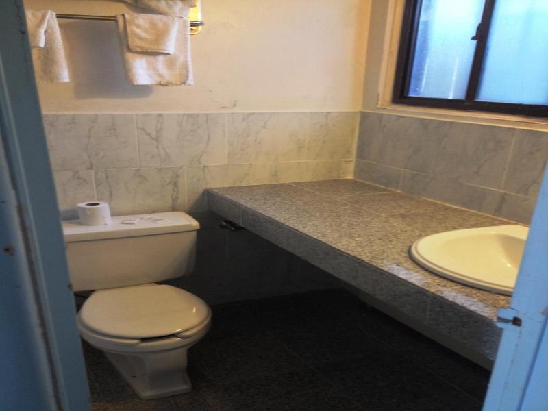 American Plaza Motel image