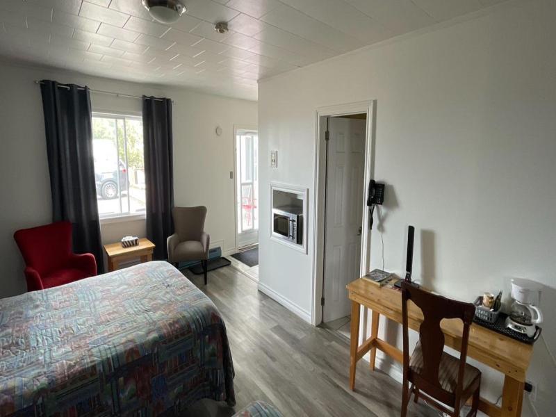 Haileybury Beach Motel
