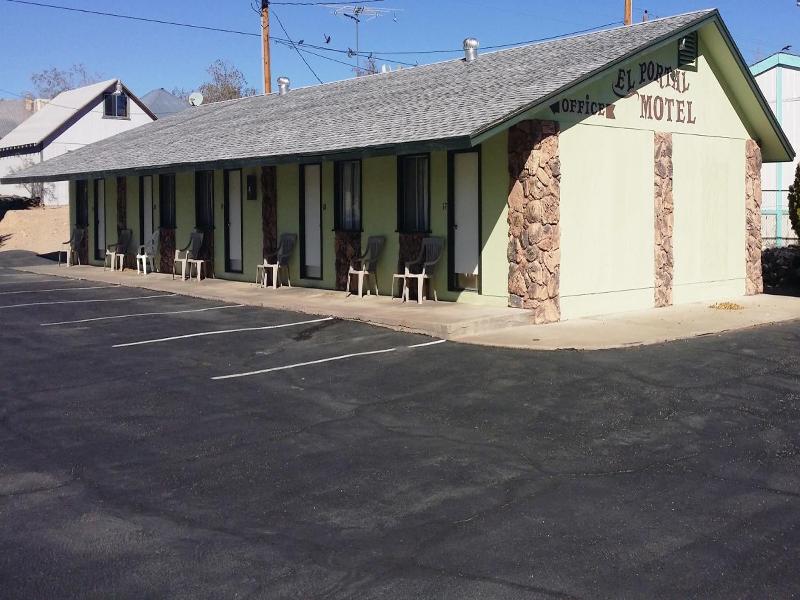 El Portal Motel
