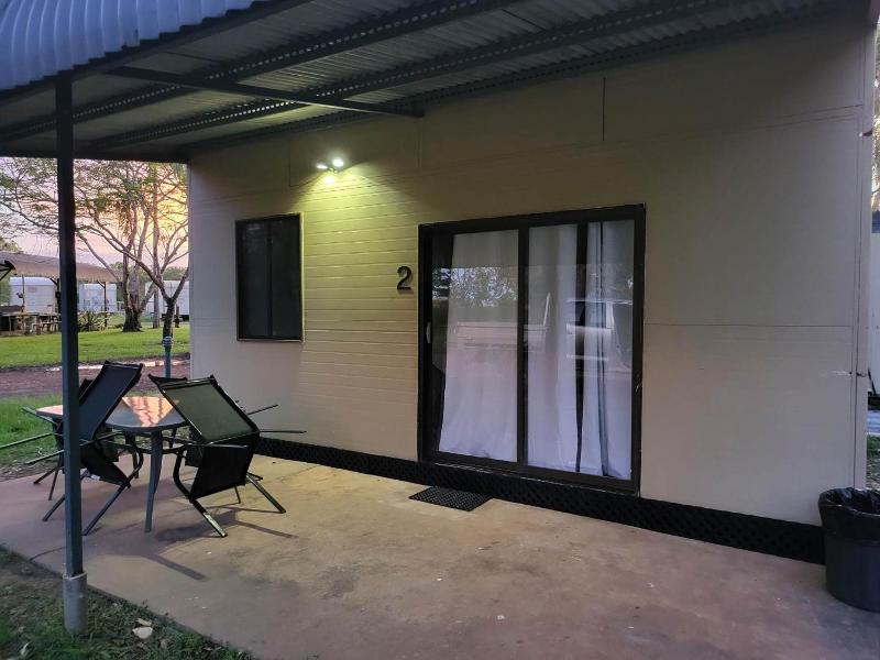 Aaok Lakes Resort Caravan Park image