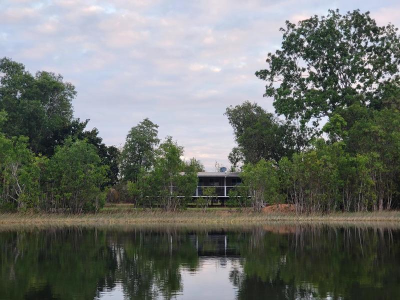 Aaok Lakes Resort Caravan Park image