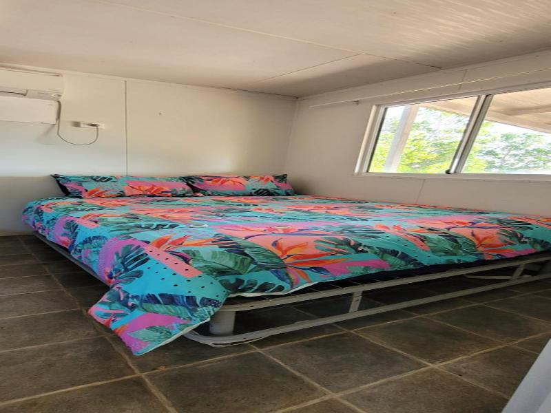 Aaok Lakes Resort Caravan Park image