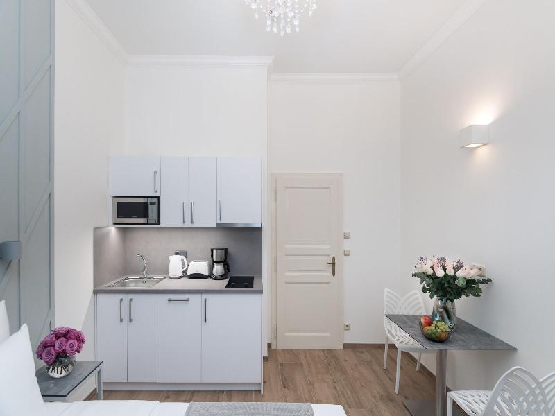 Eight Secrets Boutique Residence 4