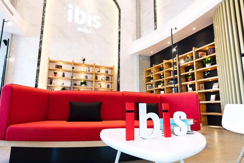 Ibis Hotel Changji Jianshe Road Snack Street Bran image