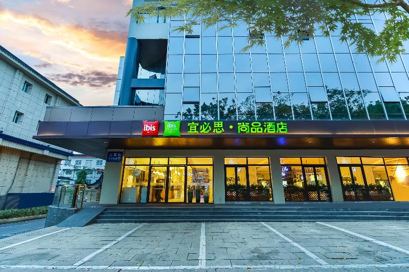 Ibis Hotel (Suzhou Sanxiang Road Branch)