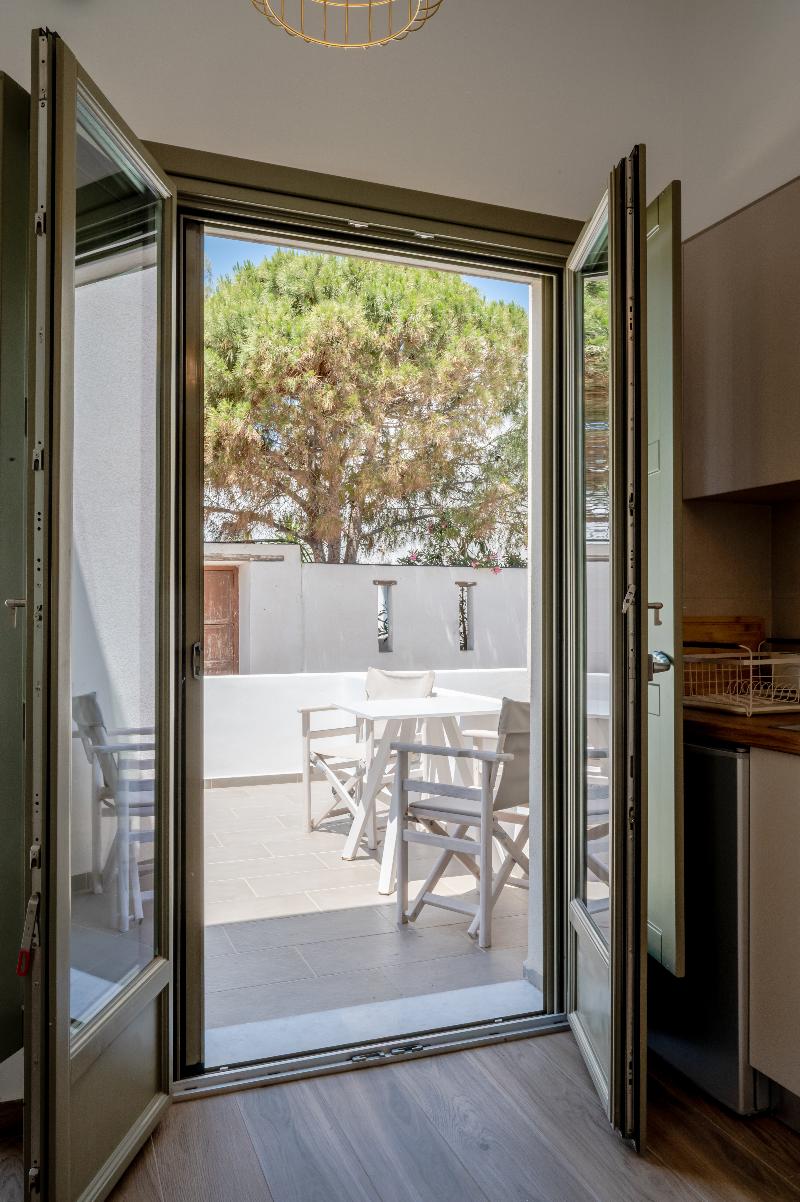 Apeiron Blue Perissa Apartments image