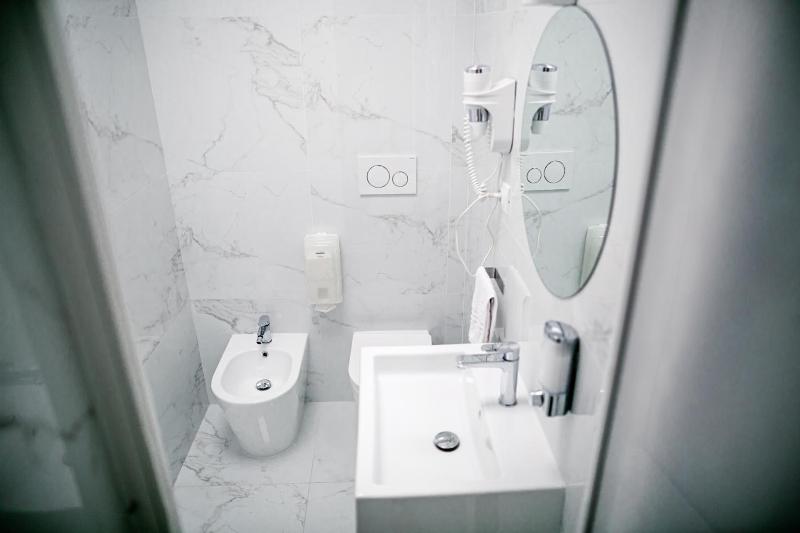 B B Best Hostel Milano Adults Only image