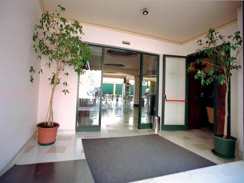 Hotel Belvedere Paradise Club Center image