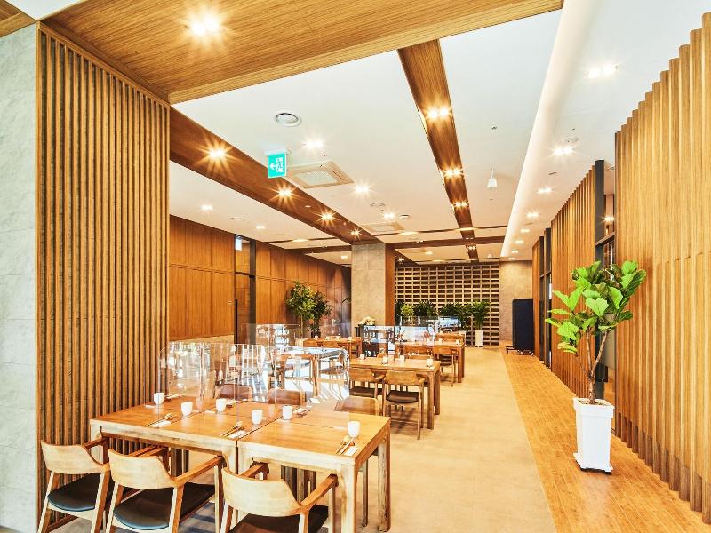 Hotel Arina image