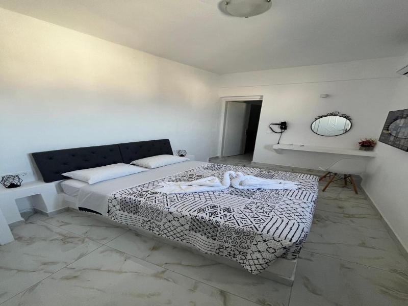 Stella Nomikou Apartments image