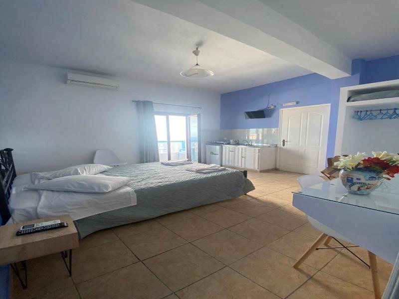 Stella Nomikou Apartments image