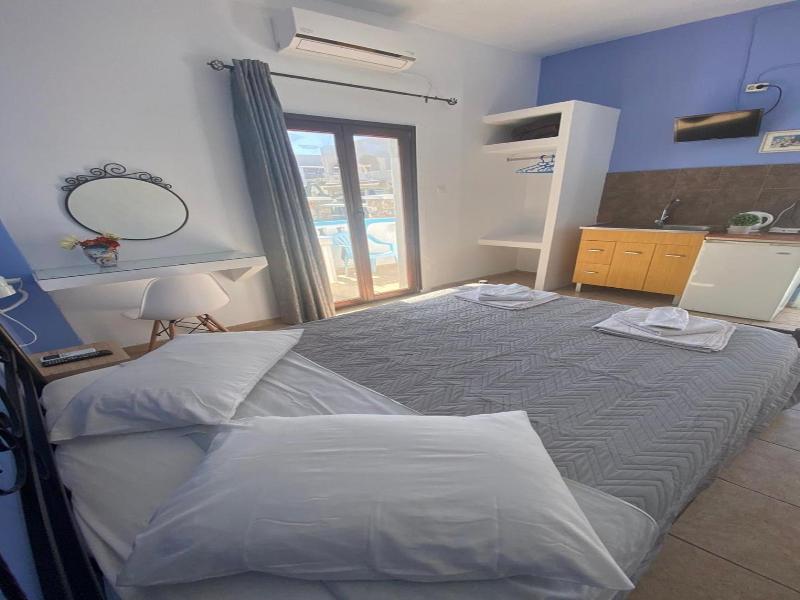 Stella Nomikou Apartments image
