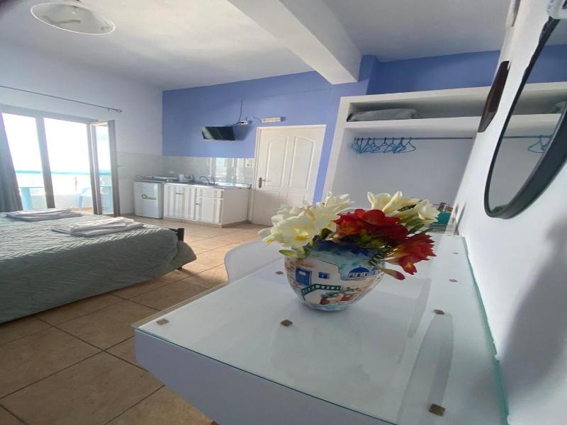 Stella Nomikou Apartments image